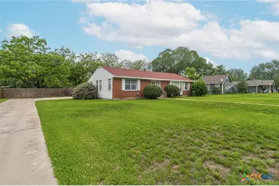 908 S Laurel Avenue, Luling, TX 78648 - Photo 29
