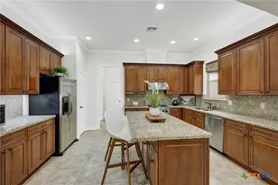 1029 Gruene Rd, New Braunfels, TX 78130 - Photo 13