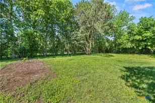 400 Downing St, Belton, TX 76513 - Photo 39