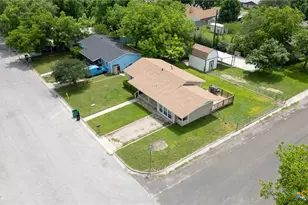 28 Steele St, Lampasas, TX 76550 - Photo 25
