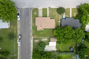 28 Steele St, Lampasas, TX 76550 - Photo 29