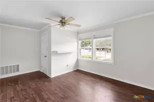 28 Steele St, Lampasas, TX 76550 - Photo 17