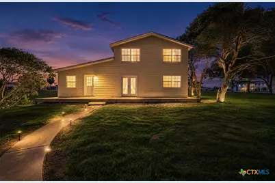 1838 W Bayshore Drive, Palacios, TX 77465 - Photo 3