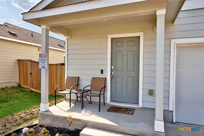 808 Circle Way #26H, Jarrell, TX 76537 - Photo 3
