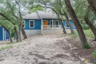 1015 Twin Deer Ln, Canyon Lake, TX 78133 - Photo 1