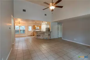 1015 Twin Deer Ln, Canyon Lake, TX 78133 - Photo 7