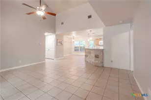 1015 Twin Deer Ln, Canyon Lake, TX 78133 - Photo 7