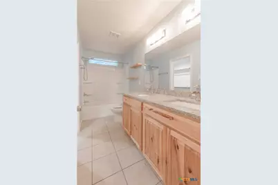 1015 Twin Deer Lane, Canyon Lake, TX 78133 - Photo 15