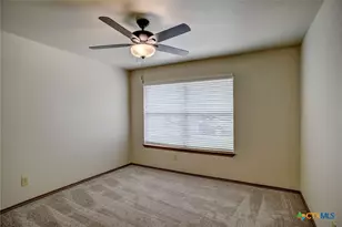 1316 Fern Ct, Gonzales, TX 78629 - Photo 21