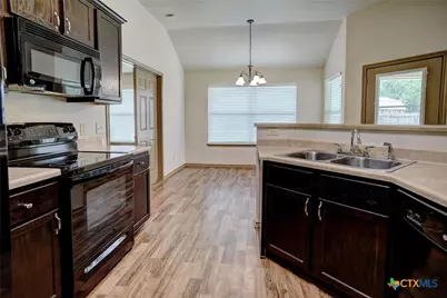 1316 Fern Court, Gonzales, TX 78629 - Photo 13