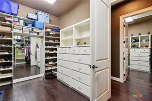 10411 Eiche Cir, New Braunfels, TX 78132 - Photo 11