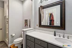10411 Eiche Cir, New Braunfels, TX 78132 - Photo 9