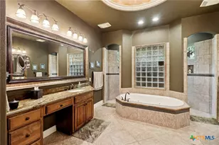 10411 Eiche Cir, New Braunfels, TX 78132 - Photo 29