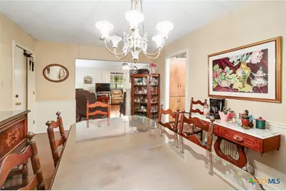150 Oak Creek Circle, Luling, TX 78648 - Photo 15