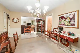 150 Oak Creek Cir, Luling, TX 78648 - Photo 15