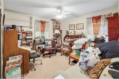 150 Oak Creek Circle, Luling, TX 78648 - Photo 23