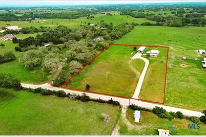 1345 E Old Hallettsville Road, Flatonia, TX 78941 - Photo 3