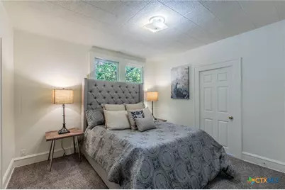 1303 S 15th Street, Temple, TX 76504 - Photo 9