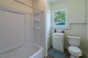 1303 S 15th St, Temple, TX 76504 - Photo 11