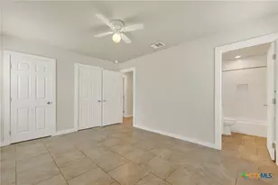 1105 Earle St, San Marcos, TX 78666 - Photo 9