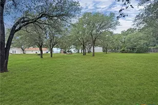 2237 Apache Dr, Harker Heights, TX 76548 - Photo 41