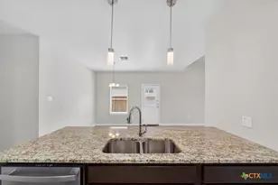 412 W Avenue C, Copperas Cove, TX 76522 - Photo 19