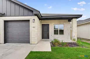 412 W Avenue C, Copperas Cove, TX 76522 - Photo 5