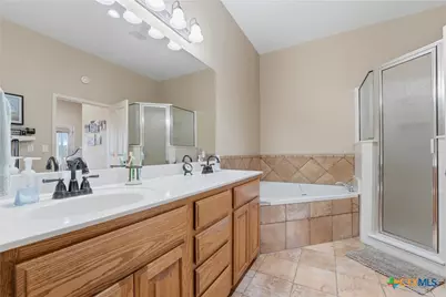 2522 Summit Drive, New Braunfels, TX 78132 - Photo 27