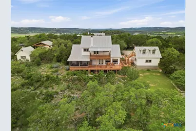 2522 Summit Drive, New Braunfels, TX 78132 - Photo 1