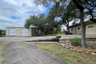 691 Wild Turkey Run, New Braunfels, TX 78132 - Photo 3