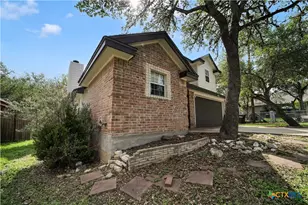 1405 Girard Ave, San Marcos, TX 78666 - Photo 3