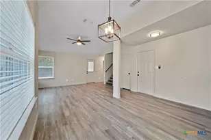 1405 Girard Ave, San Marcos, TX 78666 - Photo 17