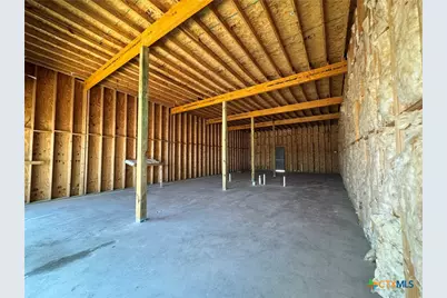 637 W Court Street #200, Seguin, TX 78155 - Photo 3