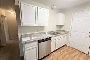 2251 Hilltop Loop, Killeen, TX 76549 - Photo 11