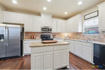 225 Greenway Drive, Seguin, TX 78155 - Photo 19