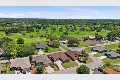 225 Greenway Drive, Seguin, TX 78155 - Photo 37