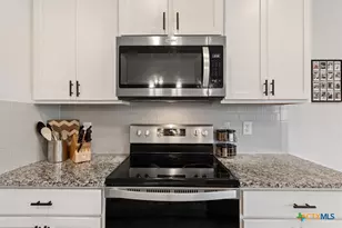 2407 Freddie L. Nichols Sr. Dr, Harker Heights, TX 76548 - Photo 7