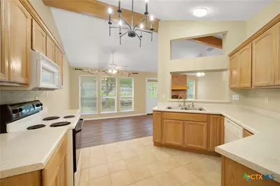 703 Indiana Street, San Marcos, TX 78666 - Photo 13