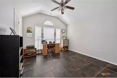 317 Yorktown, Pleasanton, TX 78064 - Photo 33