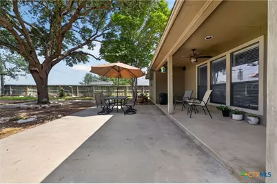 317 Yorktown, Pleasanton, TX 78064 - Photo 37
