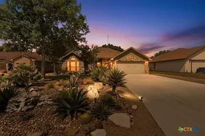 317 Yorktown, Pleasanton, TX 78064 - Photo 1