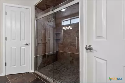 317 Yorktown, Pleasanton, TX 78064 - Photo 29