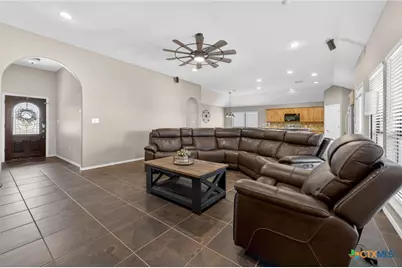 317 Yorktown, Pleasanton, TX 78064 - Photo 11