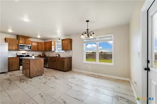 6005 Cactus Flower Ln, Killeen, TX 76549 - Photo 5