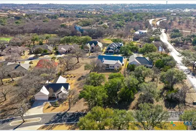 105 Amethyst, Horseshoe Bay, TX 78657 - Photo 5