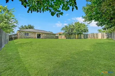 1406 E Downs Avenue, Temple, TX 76501 - Photo 25
