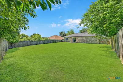 1406 E Downs Avenue, Temple, TX 76501 - Photo 27