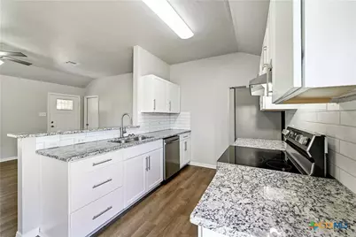 1406 E Downs Avenue, Temple, TX 76501 - Photo 9