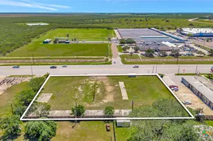 9505 N Navarro St, Victoria, TX 77904 - Photo 1