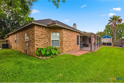 206 Windy Way Drive, Victoria, TX 77904 - Photo 5